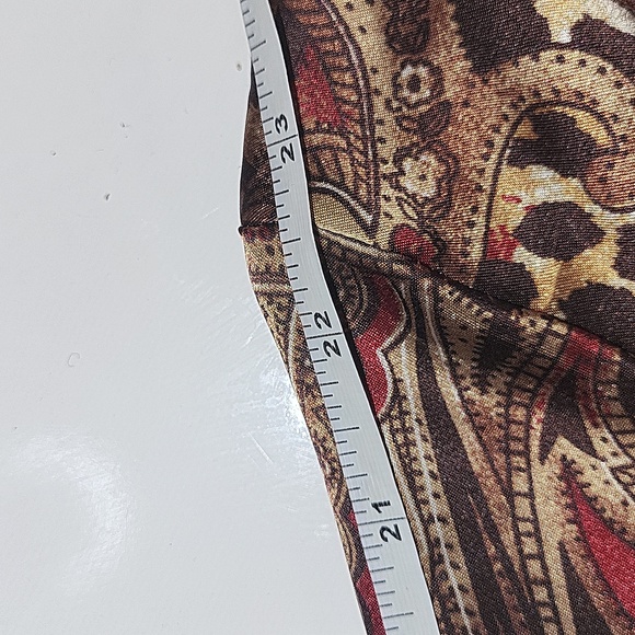 COPY - Morgan Taylor Intimates 2 Piece Pajama Set (M) - Picture 10 of 16